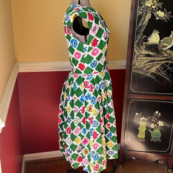 Small Emily and Fin Annie Dress in The Square Garden Print - Picture 3 of 7
